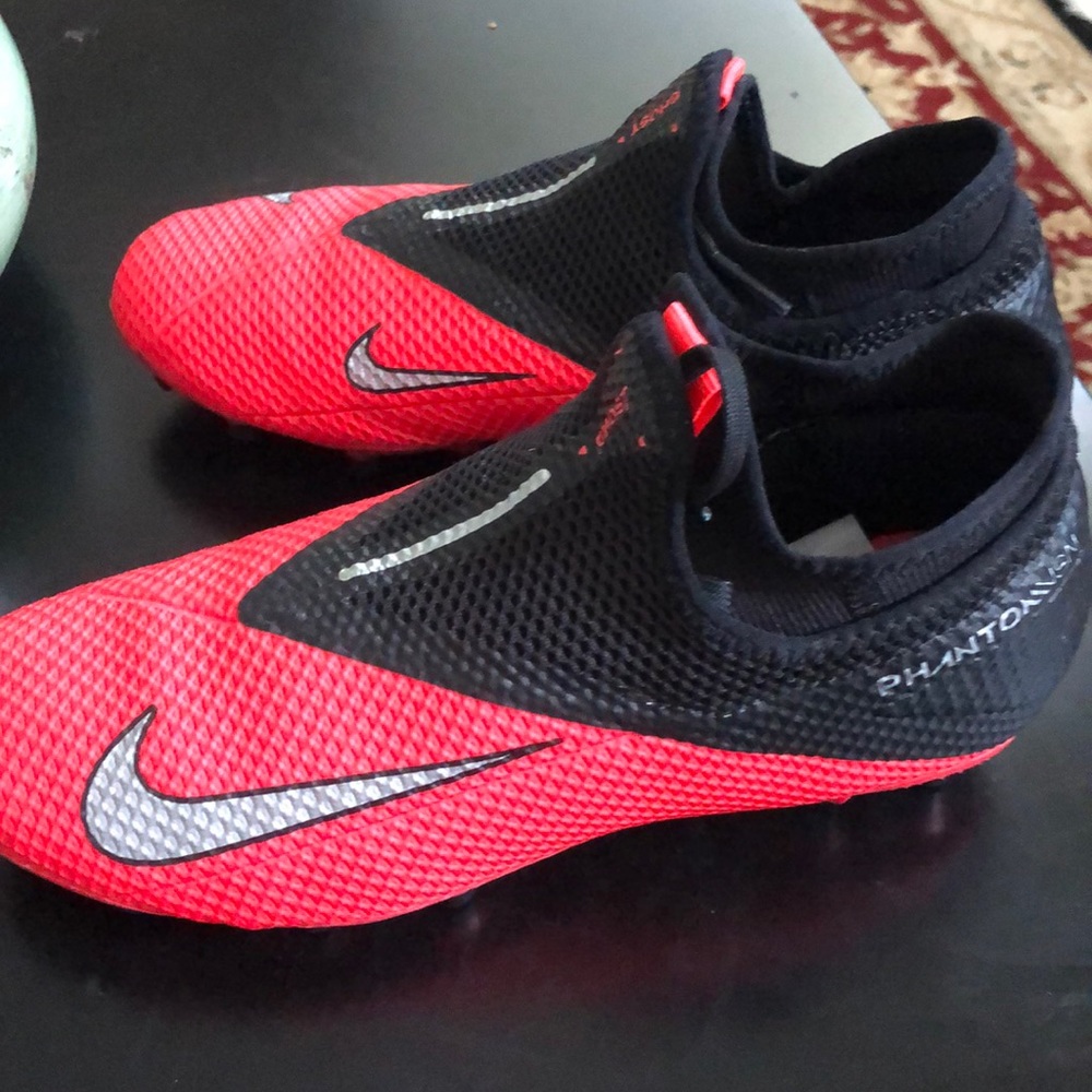Women’s Nike Phantom soccer cleats